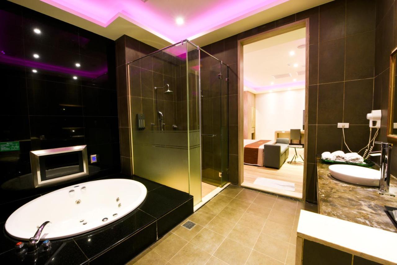 Purple Rainbow Motel Ταϊπέι Εξωτερικό φωτογραφία