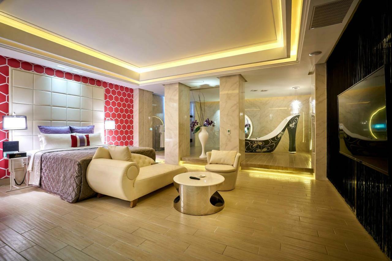 Purple Rainbow Motel Ταϊπέι Εξωτερικό φωτογραφία